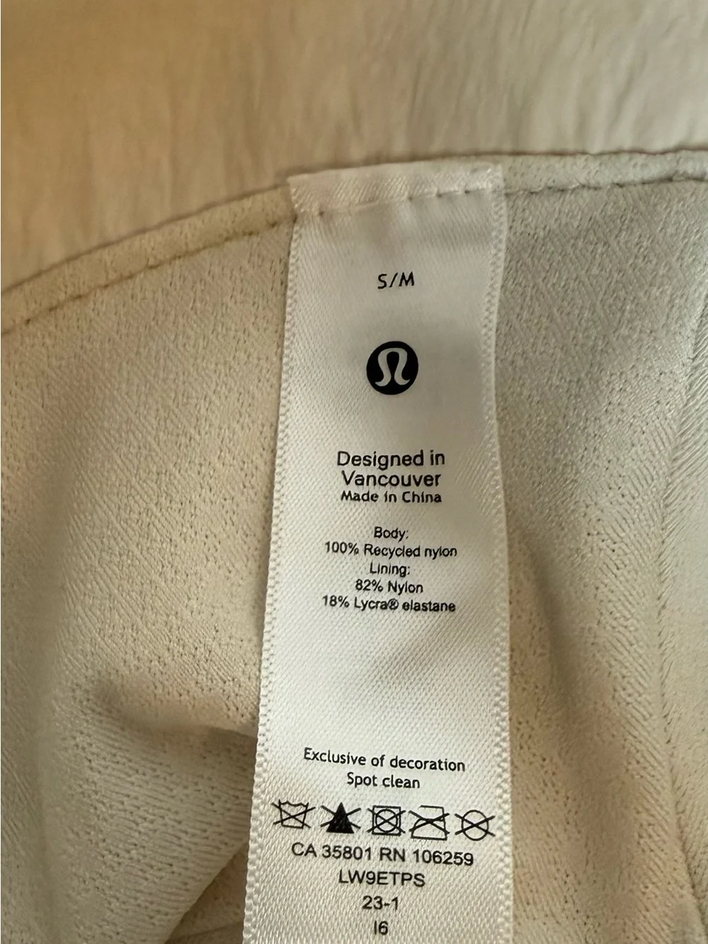 Lululemon wide brim floppy Hat S/M